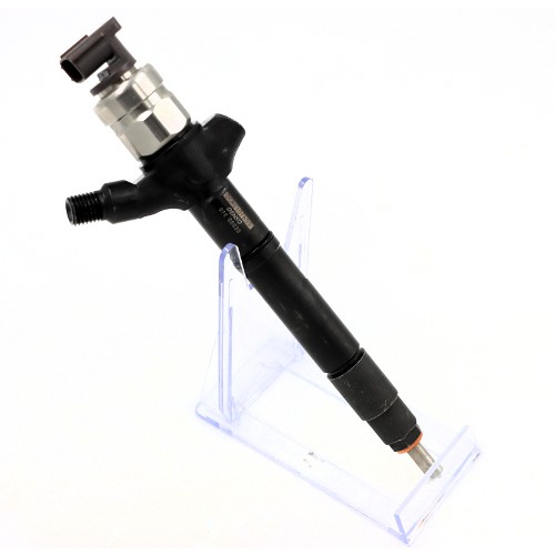 Denso Fuel Injector DCRI107690 For Toyota Avensis Corolla RAV4 23670-0R180