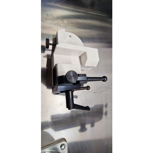 PUMP HOLDER TYPE DW10B DW10B X39-800-200-007